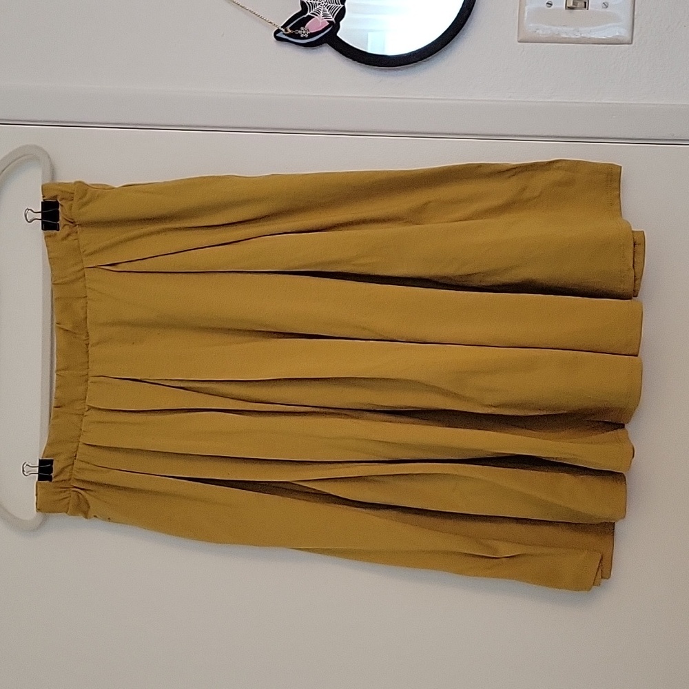 Lularoe Madison mustard skirt